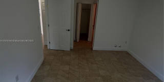 211 W 79th Pl Gallery 10
