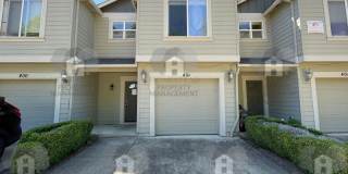Perfect commuter location! Gallery 1