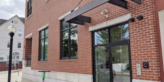 Sixth &amp; Washington Gallery 3