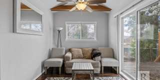 FULLY FURNISHED, Charming Short Term Rental! Gallery 1