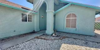 Great 3 Bedroom, 2 Bathroom Home in Quiet Neighborhood! Gallery 6
