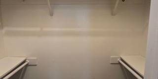 4147 Pinewood Lake - House with Office Gallery 21