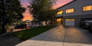 Charming 3BR House in Denver Gallery 1