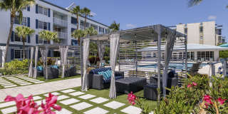 Bermuda Cay Gallery 23