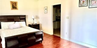 203 San Saba Street Gallery 11