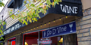 Multnomah Station Gallery 25