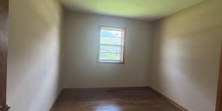 Freshly Updated Rancher w/ Detached Garage!! Gallery 9