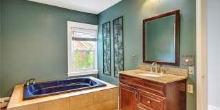 4 Talbot Manor Gallery 28
