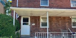 4040 Ludwick Street Gallery 1