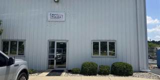 1335 N Aberdeen Avenue Gallery 1