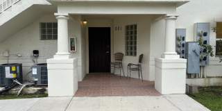 8802 NW 109th Ct Gallery 2