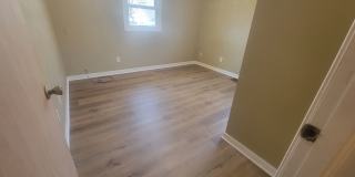 2 Bedroom, 1 Bath Home Now Available for Rent! Gallery 5
