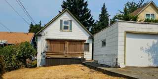 Lovely 2bedroom/1 bonus loft Tacoma house near UPS CURRENTLY OCCUPIED Gallery 15