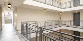Le Noble Gallery 25