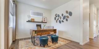 Cottonwood Hollow Gallery 16