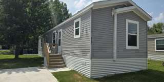 109 Maple Dr Gallery 1