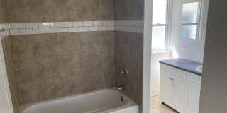 Spacious 8 Bedroom across from UNC - PRE-LEASING FOR MAY Gallery 13