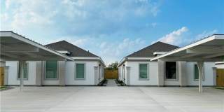 7802 N 58th Lane Gallery 1