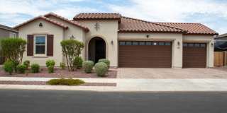 594 S 174th Lane 594 S 174th Lane Gallery 1