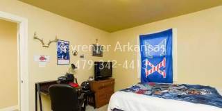 Beautiful Home Near the University! Gallery 17