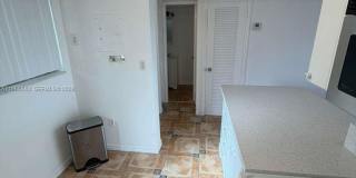 7850 Byron Ave Gallery 4