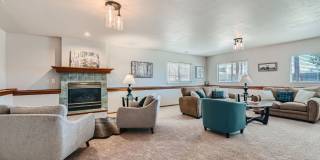 Stunning 4 BDR Fully Furnished Home in Broomfield Gallery 20