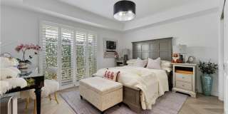 277 S Spalding Drive Gallery 22