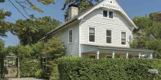 17 Latham St Gallery 1