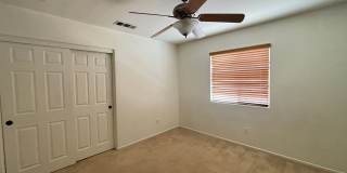 Single Story West Rosamond Home Gallery 20