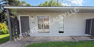 Newly Rennovated Condo for rent in Grayson Valley Gallery 1