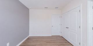 Like-New End-Unit 3 Bedroom Townhome Gallery 39