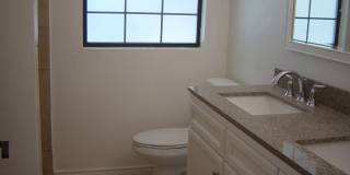 442 SHARON DR Gallery 9