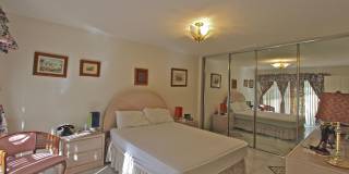 10201 Chapman Oak Court Gallery 11