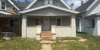 Charming 3-Bedroom Home in Peaceful West Toledo Gallery 1