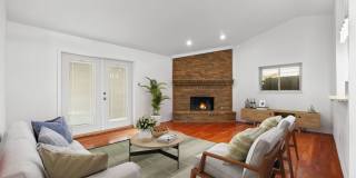 13934 Mission Valley Gallery 21