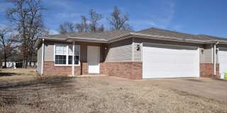 1714 Redbud Gallery 1