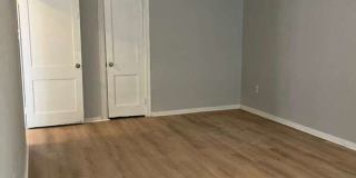 1704 Church Street Gallery 26