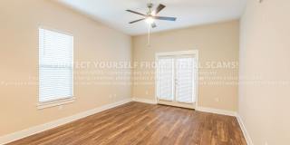 886 Hill Avenue Gallery 4