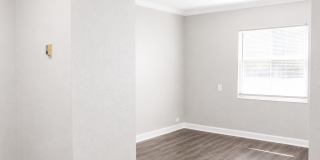 405 58th St Gallery 13
