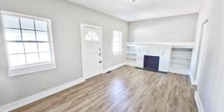 Spacious Three Bedroom House - MOVE IN TODAY! Gallery 3