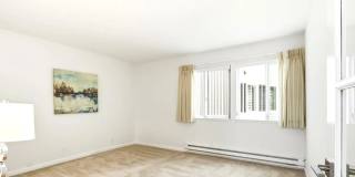 150 W Edith Ave Gallery 10