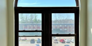 Town & Country Apartments Gallery 3