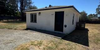 CUTE 2 BED 1 BATH HOUSE Gallery 3