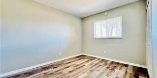 706 SE 13th Court unit: C Gallery 26