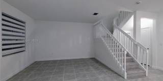 2628 SE 28 DR Gallery 24