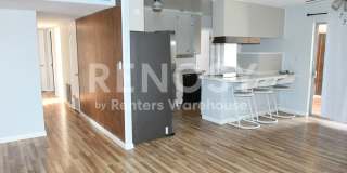 Scottsdale Living! Open Floor Plan, Private Backyard & Rently Self-Tours! Gallery 8