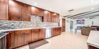 574 Juniper Place Gallery 24