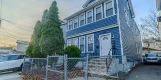 89 Sheridan St Gallery 1