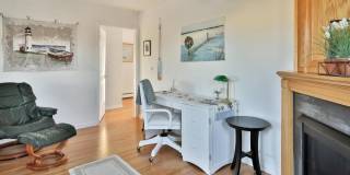 305 Baltimore Avenue Gallery 10