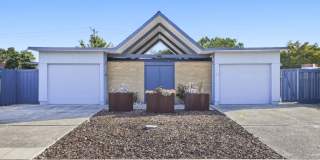 Charming 4+ Bed, 2 Bath Eichler in Desirable Greenmeadow Gallery 1